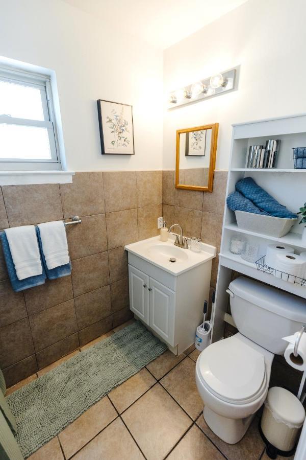 Centrally Located 2Br Overton Square Unit 2 Fast Wifi Free Parking Yes Pets Мемфис Экстерьер фото