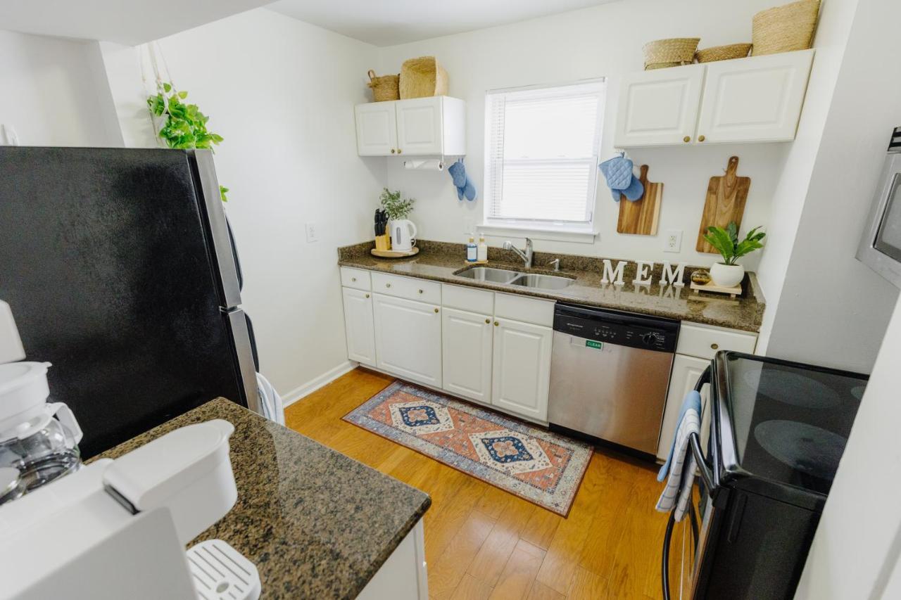 Centrally Located 2Br Overton Square Unit 2 Fast Wifi Free Parking Yes Pets Мемфис Экстерьер фото